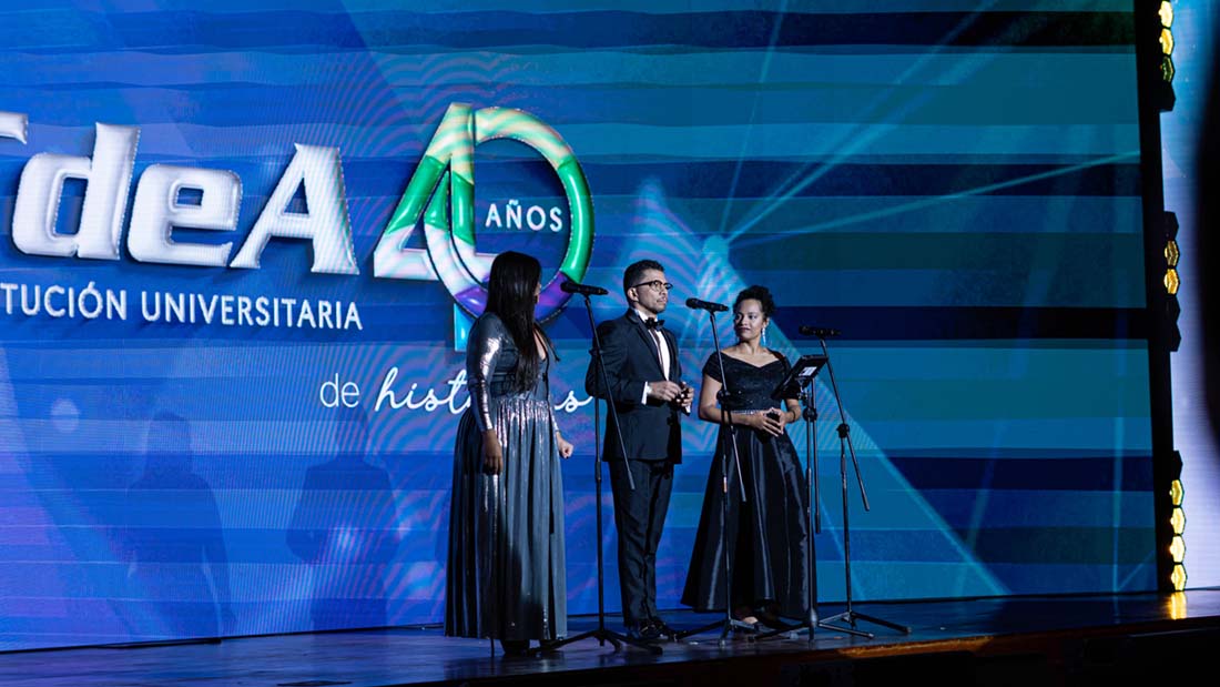 40 gala 15