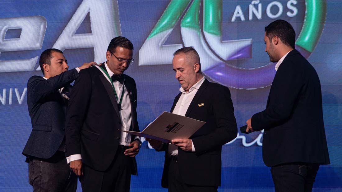 40 gala 58