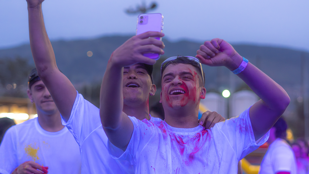 neon run 10