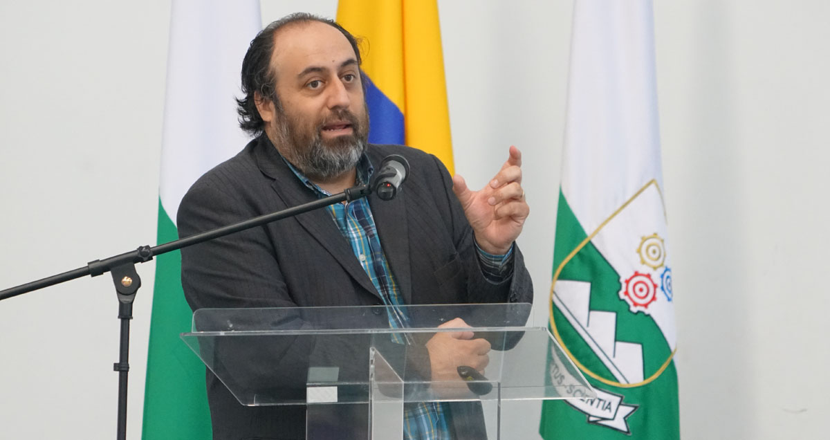 Carlos del Valle Rojas