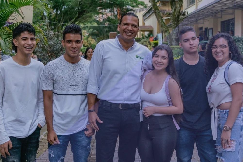 TdeA renueva Acreditación en Alta Calidad de la Licenciatura en Literatura y Lengua Castellana
